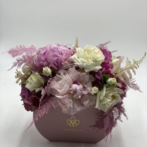 composizione in borsetta  Camilla colori rosa e sfumature