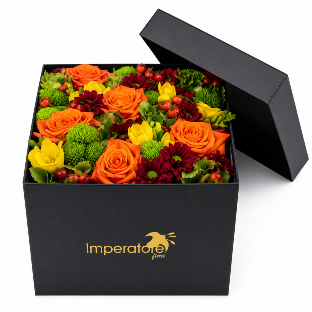 "Scrigno di Colori": Lussuosa Flower Box Nera con Fiori Freschi Assortiti